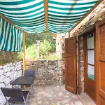 Casetta Di Pietra By Elbasummer Apartament